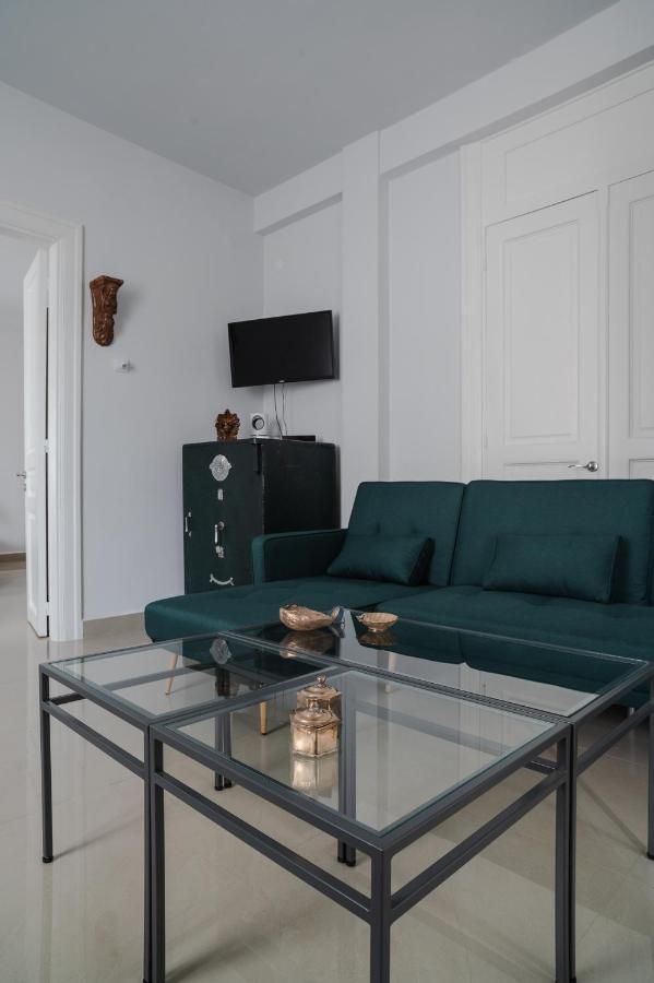 Polytimon, An Athenian Neoclassical Apartment Εξωτερικό φωτογραφία