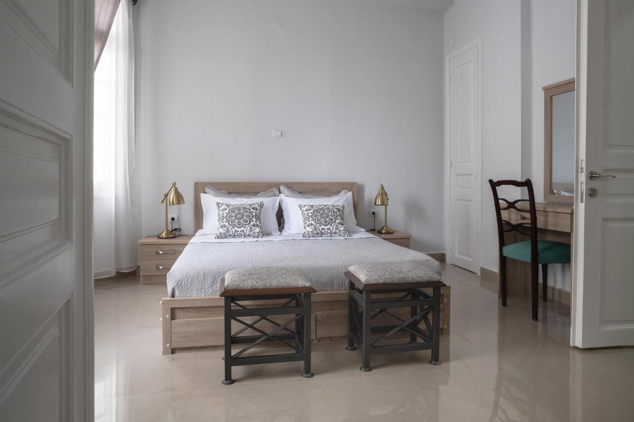 Polytimon, An Athenian Neoclassical Apartment Εξωτερικό φωτογραφία